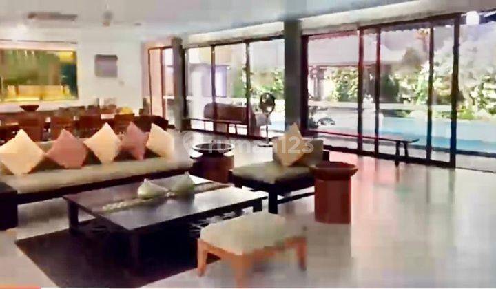 Luxury Modern Villa in Karang Mas Jimbaran Bali  2