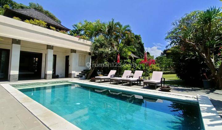 Villa In Padang Galak Sanur Spacious Lush Garden 2