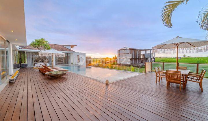 Luxury 3 Bedrooms Villa di Canggu , View Sawah  1