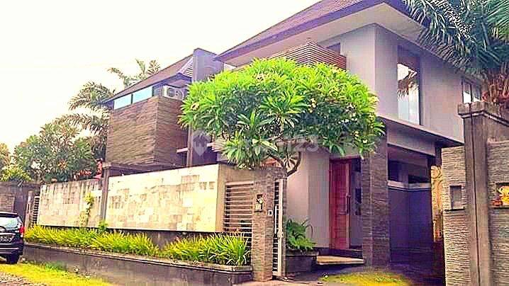 2 Bedrooms Villa In Seminyak Badung Bali  2