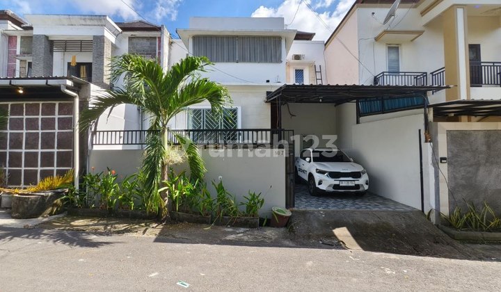 Beautiful Muding House in Kerobokan 3BR area 114m2 2