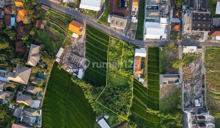 Tanah 1470 m2 di  Pererenan Canggu dekat Pantai  2