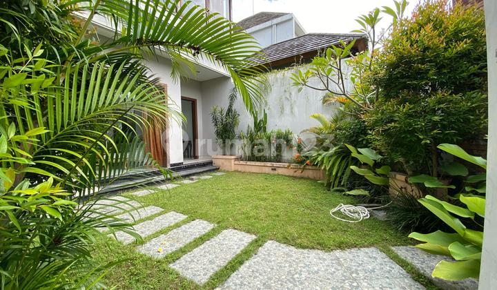 3 Bedroom Villa 288m² - Kunti Seminyak Bali 1