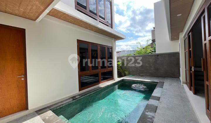 Yearly rental - Brand New Villa Kerobokan 3 bedrooms