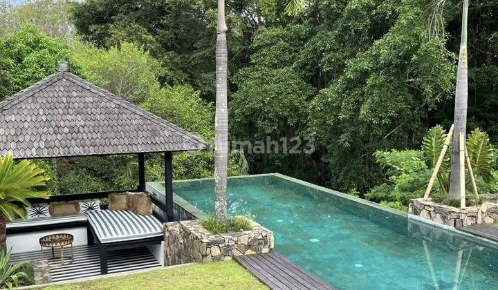 5 Bedrooms Villa 2300m² di Munggu Dekat Canggu  2