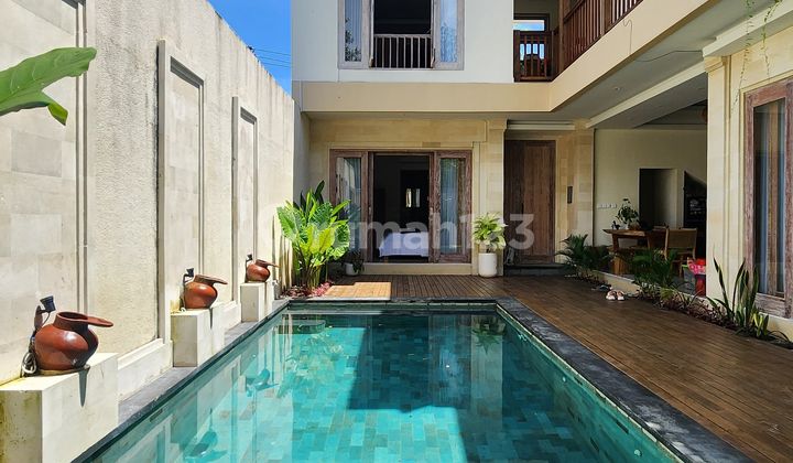 Freehold 3 bedrooms Villa 200m² petasikan Jimbaran 