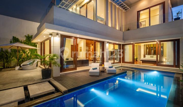 Near the Beach - 3BR Villa in Batu Bolong Canggu 312m² area Near the Beach - 3BR Villa in Batu Bolong Canggu 312m² area