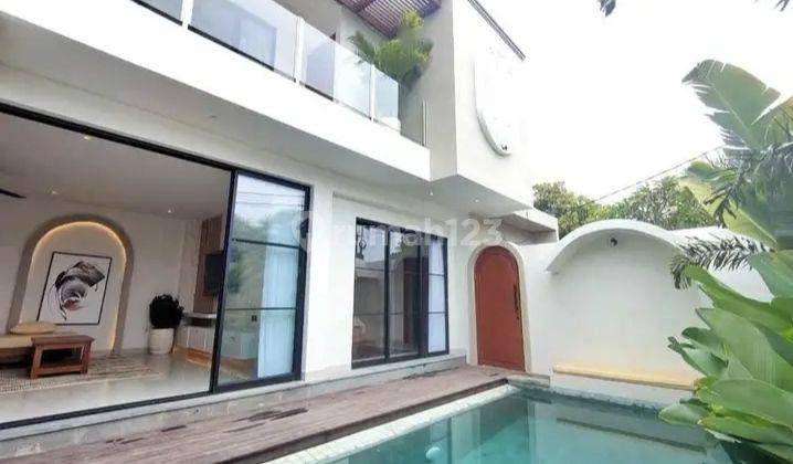 Brand New 3 Bedrooms Villa 150m² in Taman Baruna Jimbaran 1