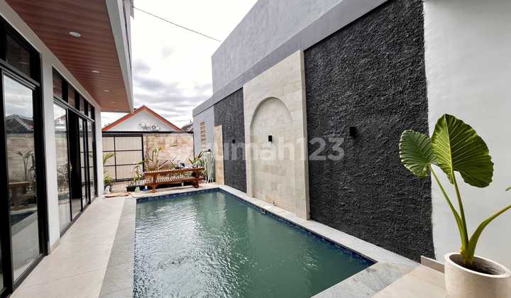Yearly Rental Modern Villa 3 Bedrooms Pungutan Sanur 2