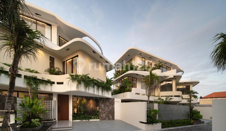 -Luxury Villa Dewi Sri Seminyak 3Br Luas 352M2 -Luxury Villa Dewi Sri Seminyak 3Br Luas 352M2