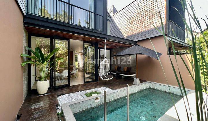 Modern 2 Bedrooms Villa 175 m² - Berawa Canggu  ,cluster 2