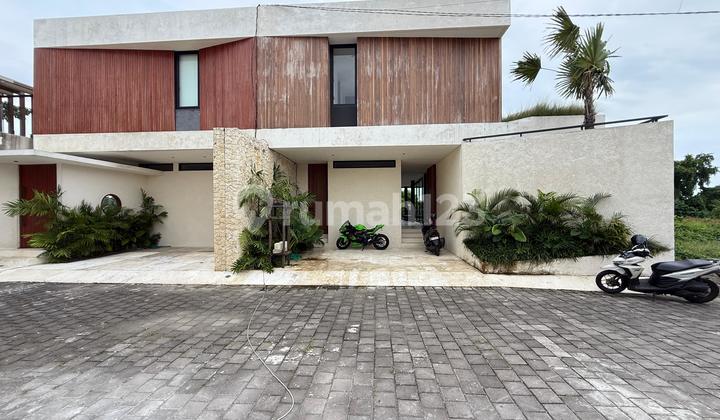 Luxury Villa Beraban Tanah Lot 3 Bedrooms 250M2 2