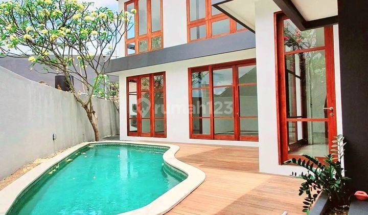 3 Bedroom Villa For Rent In Kerobokan Bali 2