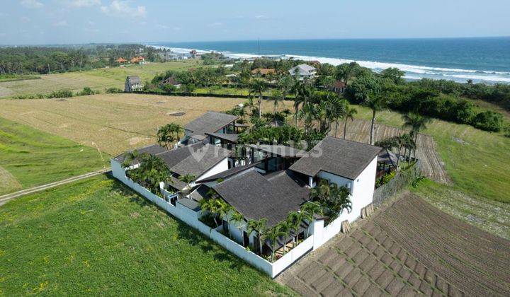 Luxury 2 Unit Villa For Sale 2000m² In Beraban Tabanan , Ocean View  2