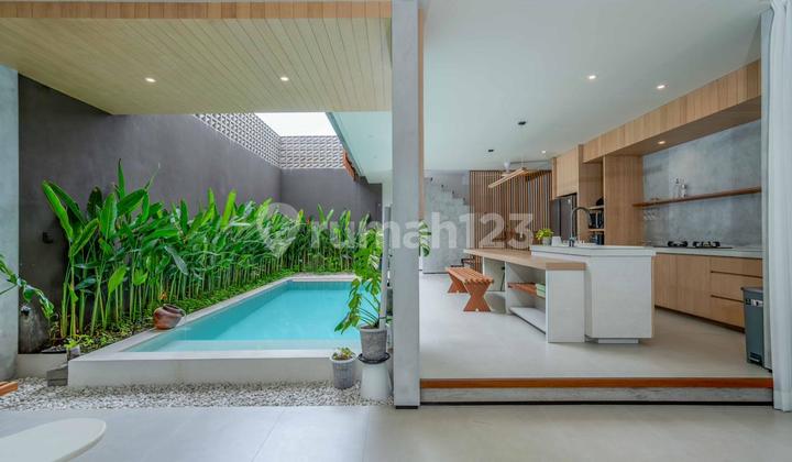 Brand New 2 Bedrooms Villa 120M2 Kayu Tulang Canggu 2