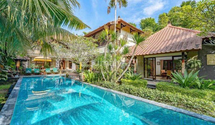 Luxury Balinese Villa In Nyanyi 4 Bedrooms 1300sqm 2