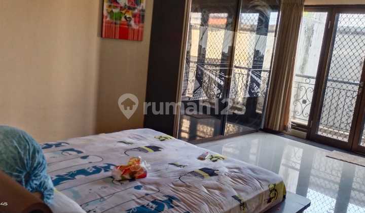 Rumah dekat Puputan Renon Denpasar 370 m² 2