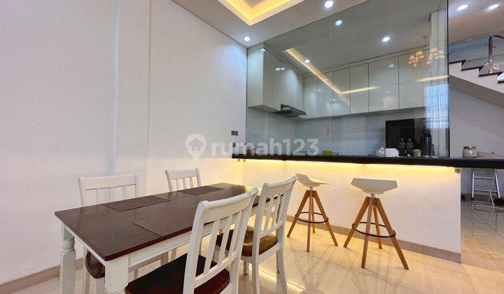 Minimalist House 2 Bedrooms 90m² in Jimbaran Bali 2