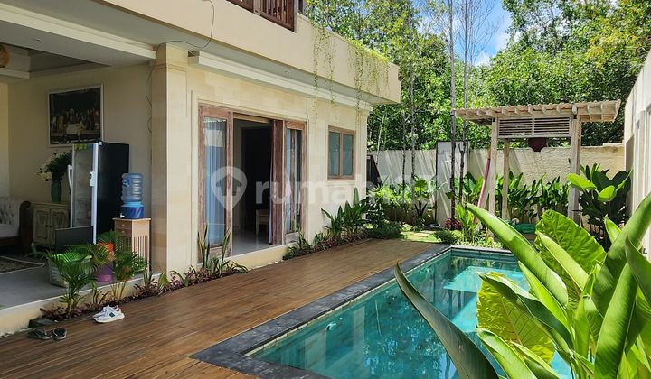 Freehold 3 bedrooms Villa 200m² petasikan Jimbaran  2