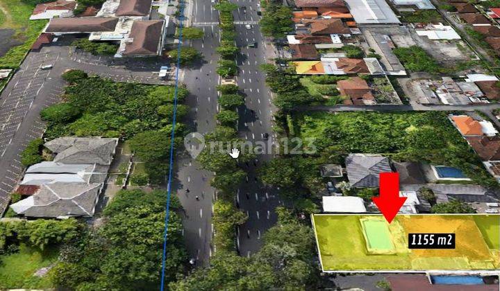 Rumah Mewah Lokasi Strategis di Pusat Renon Denpasar