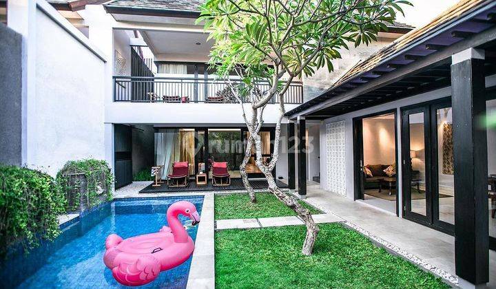 2 Bedroom Villa 200m2 Dalam Komplek Villa di Seminyak Bali  1