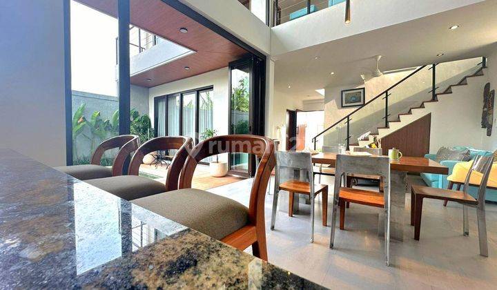 Brand New 3 Bedrooms Villa 230m² in Kuta Family Kerobokan 2