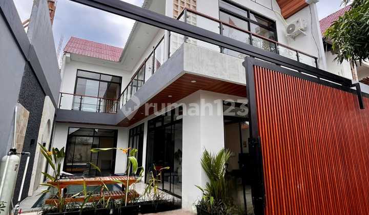Yearly Rental Villa Sanur 3 Bedrooms