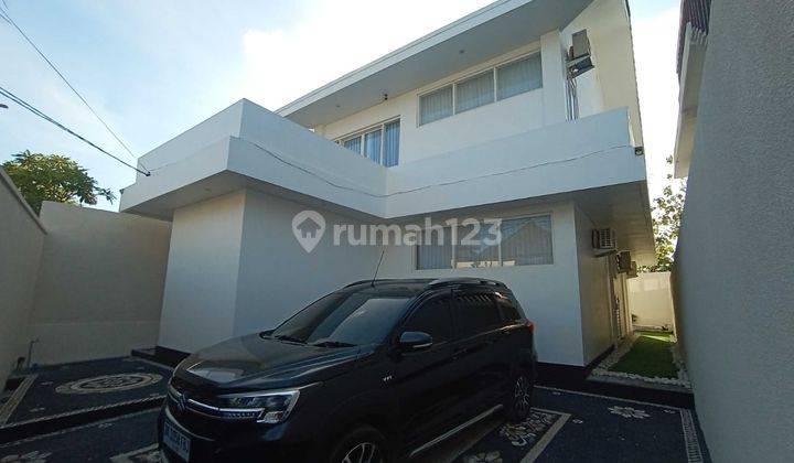 4 Bedrooms Villa 237m² di Taman Giri Nusa Dua Bali 2