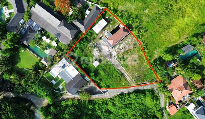 Cheap land in Pererenan Canggu 2130m2 - Villa area