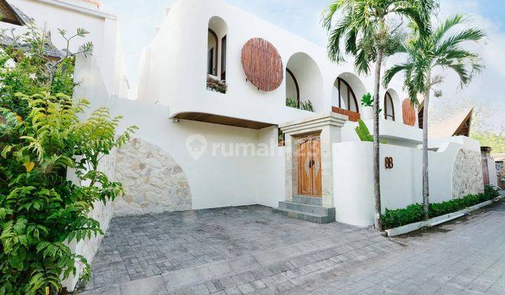 Brand New Modern Villa 300m² di Kartika Plaza Kuta Bali 1