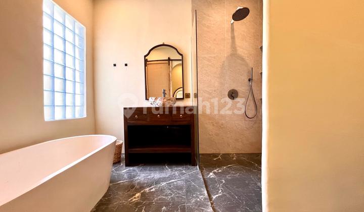 Mediterranean Tropical Villa 2 bedrooms 200m2 - Nyanyi Beach