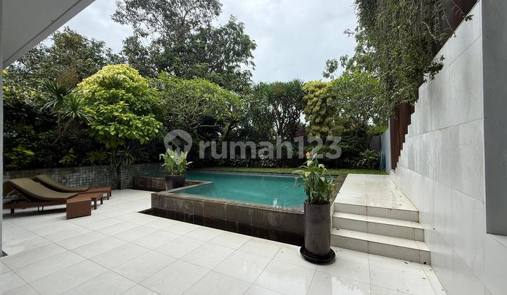 Villa Mewah Balangan Jimbaran 4 Kamar 400M2 1
