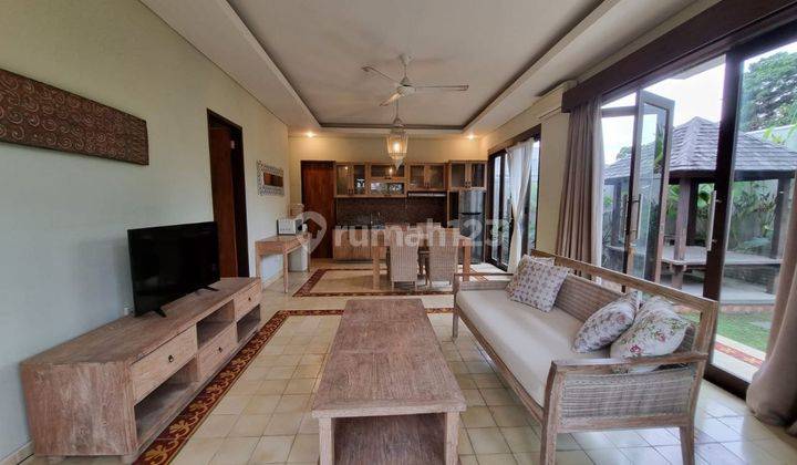 3 Bedrooms Villa 200 M2 In Pererenan Canggu , One Gate 