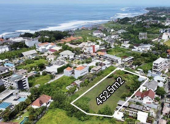 Land Main Road Batu Mejan Canggu 4525M2