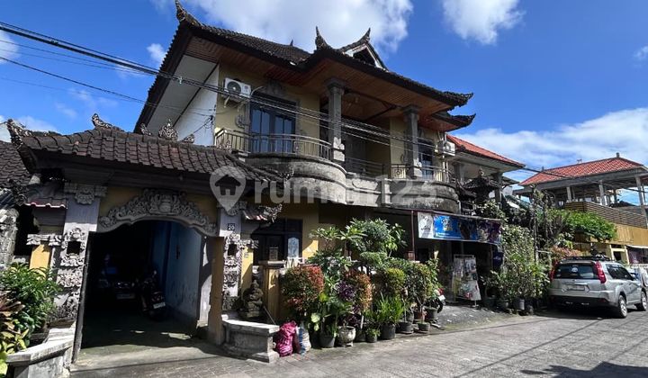 House in Dalung Permai, 5 Bedrooms, 200m2