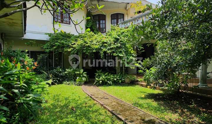 For Sale House on Jl. Bangka Kemang, South Jakarta