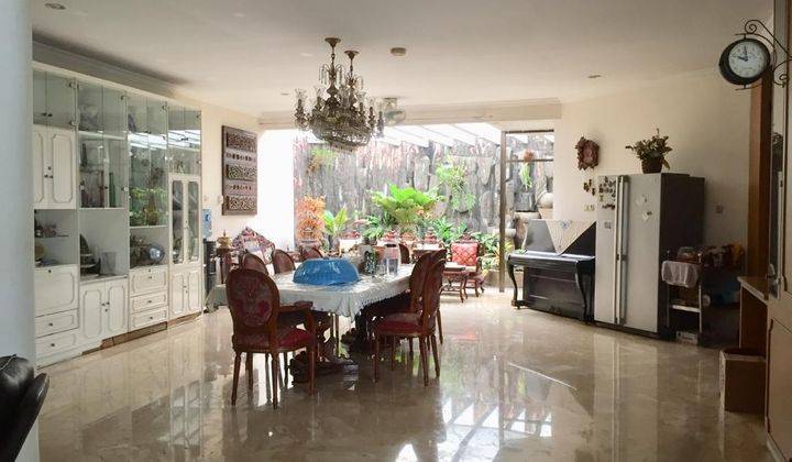 Dijual Rumah Jl Sriwijaya Houk Jl Kartanegara Kel. Selong Kebayoran Baru  1