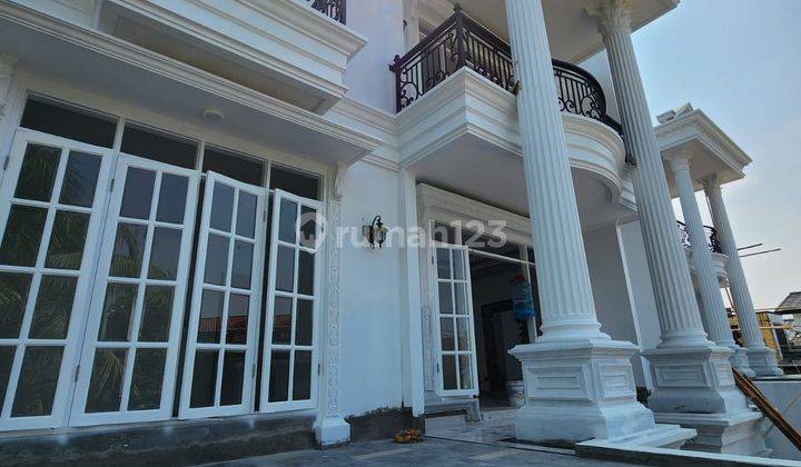 Dijual Rumah 3lt Brand New White House Cilandak Jakarta Selatan 1