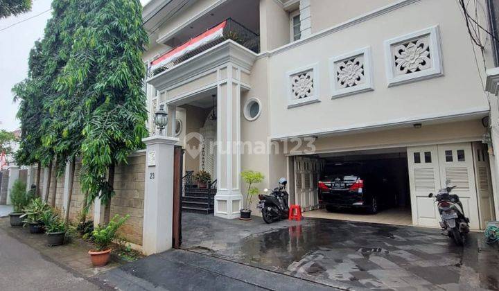 Rumah Modern Classic Nuansa Tropis Gandaria Kebayoran Lama Jaksel 1