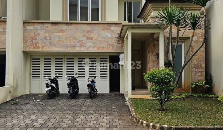 Eleven Townhouse For Sale Pejaten Barat 2 Jakarta Selatan, Modern Tropical Design 1