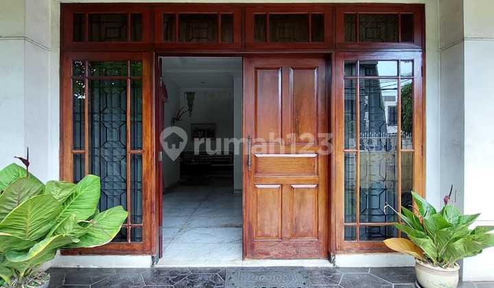 MENTENG - [[FOR SALE]] PRICE DROP HOUSE IN MENTENG, CENTRAL JAKARTA PRIME AREA 2