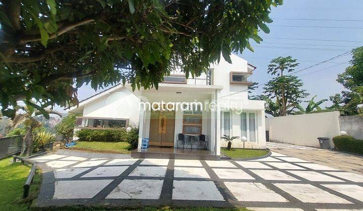 Rumah Villa 2 Lantai Di Dago Atas, Ada Kolam Renang 2