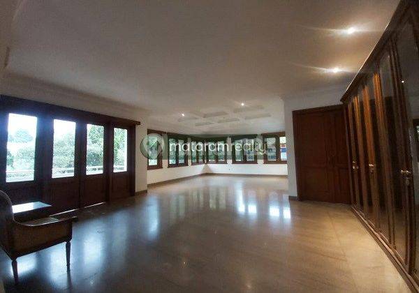 Rumah 2 Lantai Cocok Untuk Kantor Sayap Cipaganti, Bandung 22