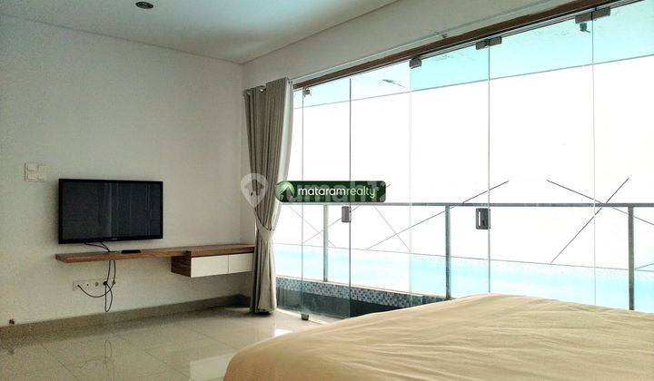 Rumah 2 Lantai, Lux, Furnished, Ada Kolam Renang, Setra Murni 9