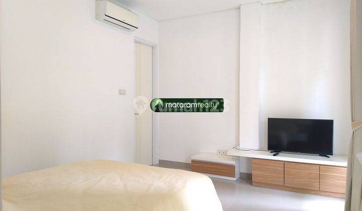 Rumah 2 Lantai, Lux, Furnished, Ada Kolam Renang, Setra Murni 12