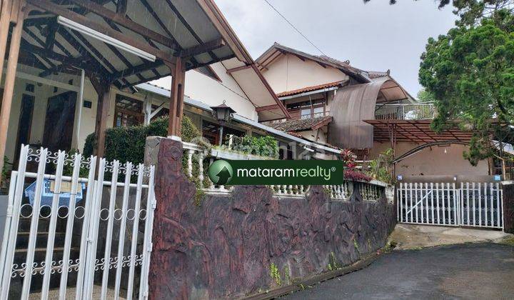 Rumah Sangat Asri Ada Rumah Kost Sayap Dago, Bandung Utara 1