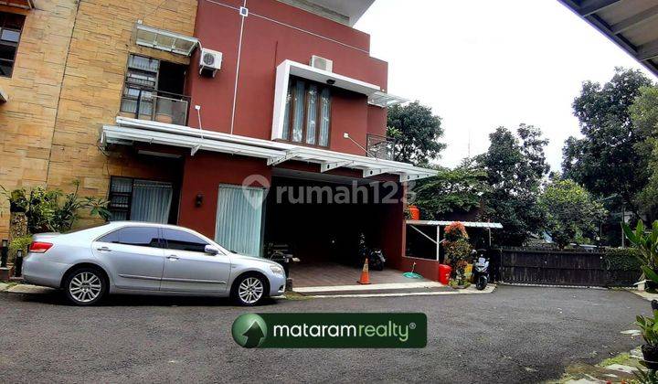 Rumah Lux 2 Lantai, Furnished, Surya Sumantri Pasteur, Siap Huni 3