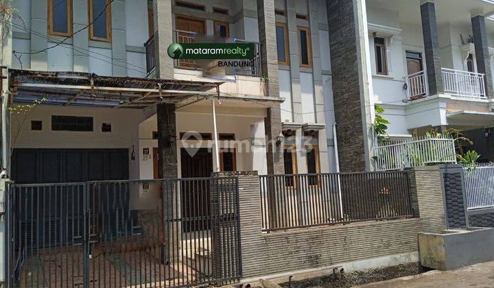 Rumah 2 Lantai Sangat Bagus, Bisa Untuk Kantor di Turangga 1