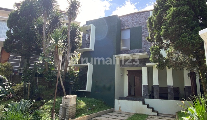 Rumah 2 Lantai Sangat Nyaman, Bagus Untuk Villa, Furnished, Dago  2