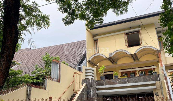 Rumah Sangat Nyaman 2 Lantai, Furnished, Ciumbuleuit/ Hegarmanah 1